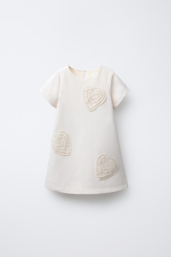 APPLIQUÉ DRESS