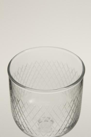 ENGRAVED WINE GLASS - Transparent by Zara - Image 1