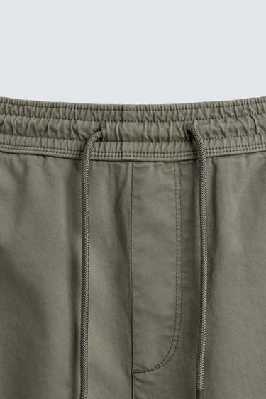 SLIM FIT JOGGER WAIST TROUSERS - Light khaki by Zara