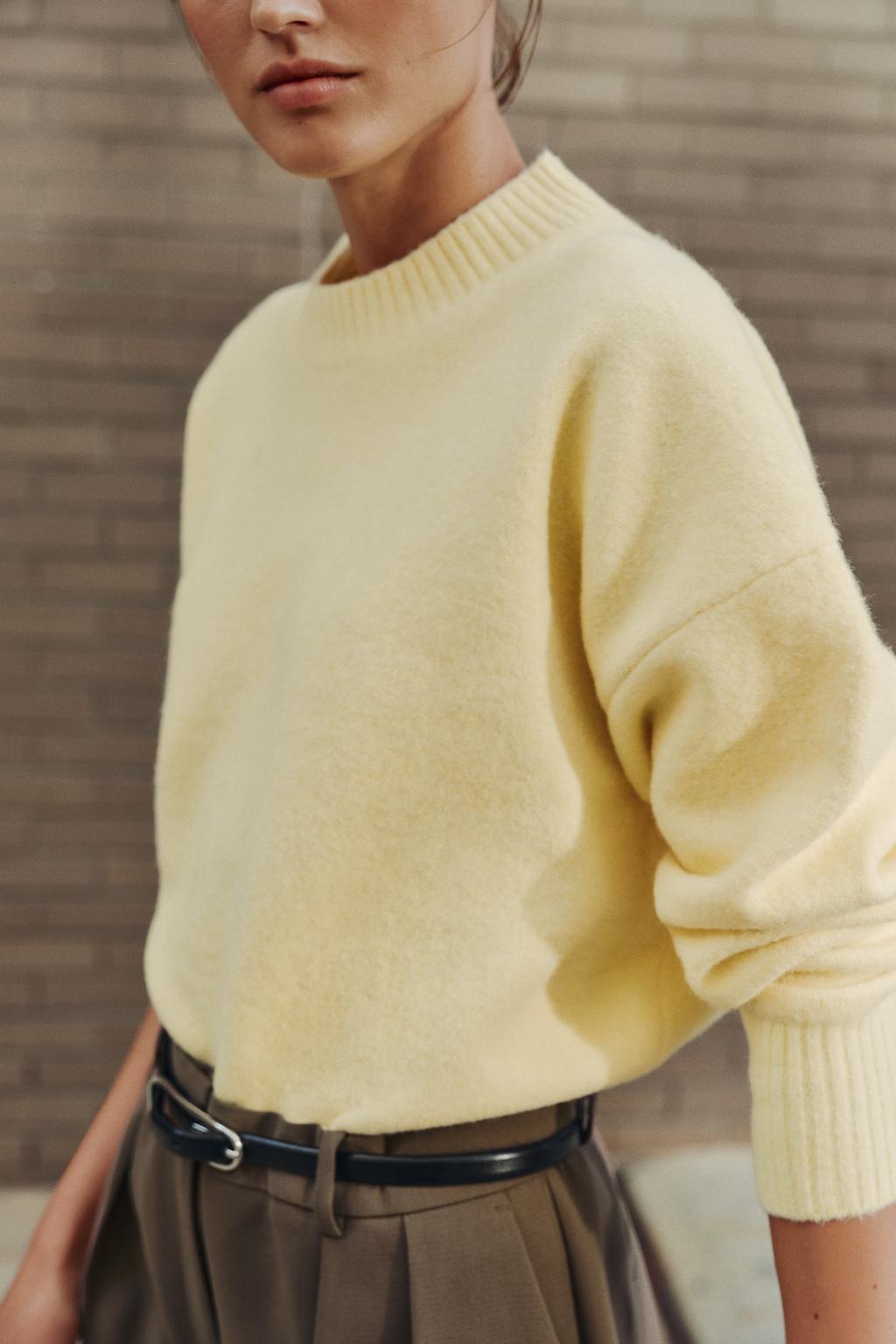 SOFT KNIT JUMPER