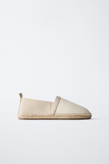 ZAPATO YUTE TEJIDO - Blanco Crudo de Zara