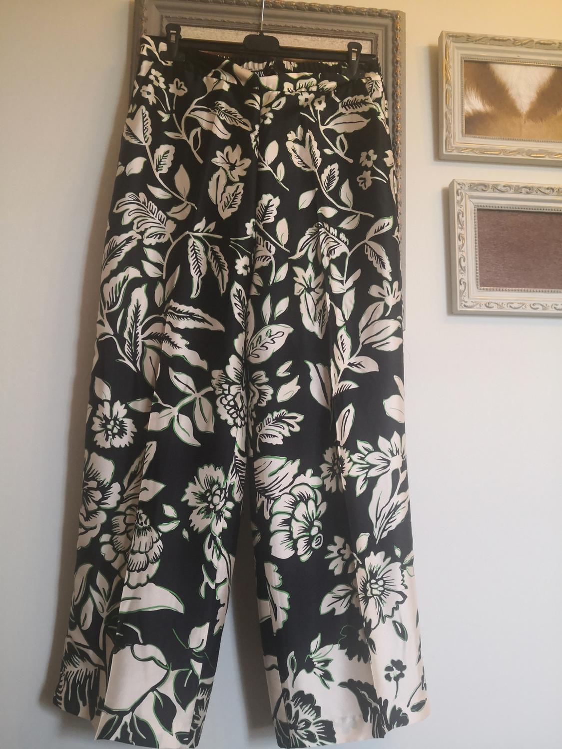 STRAIGHT FIT PRINTED TROUSERS