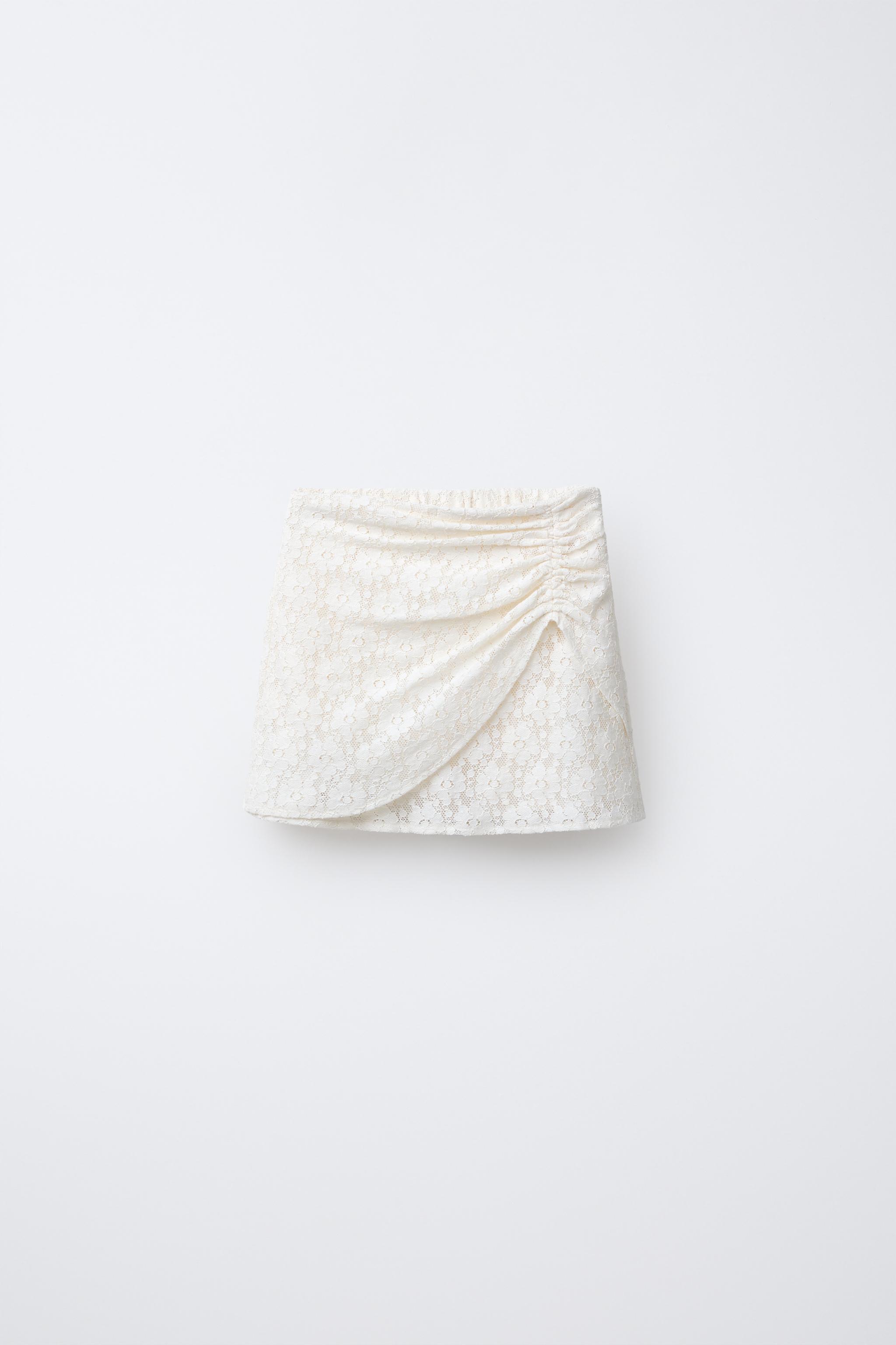 JUPE DENTELLE DRAPÉE