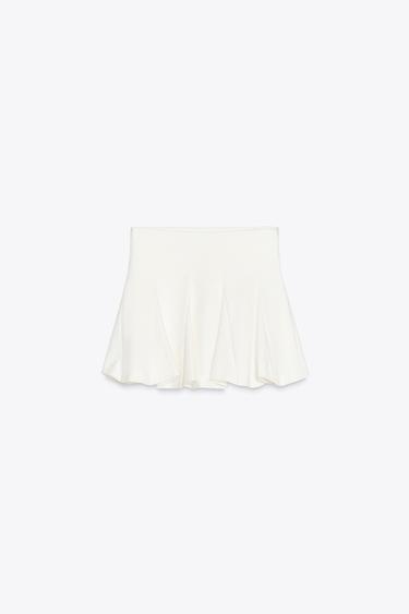 JUPE-SHORT À VOLUME - Blanc cassé de Zara - Image 3