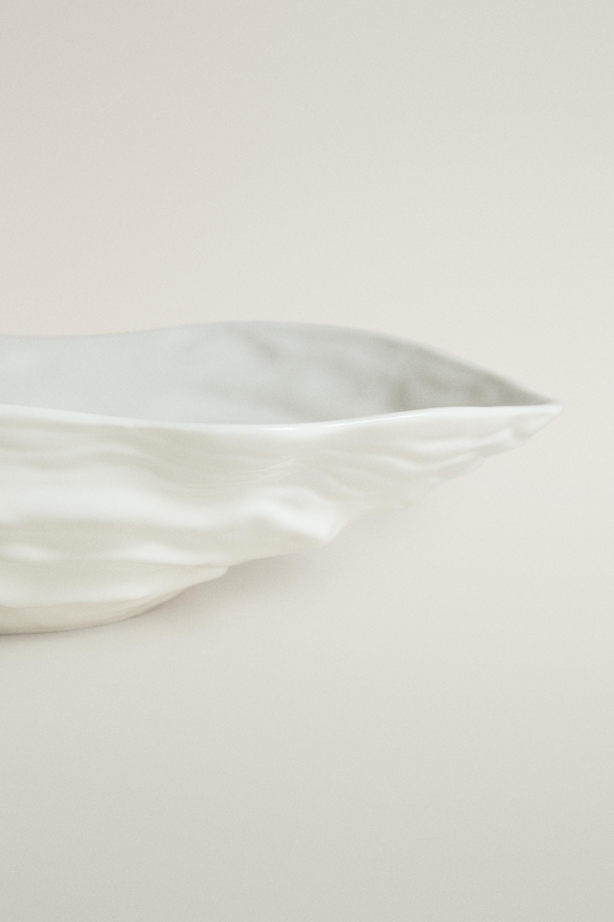 GRAND PLAT COQUILLAGE EN PORCELAINE