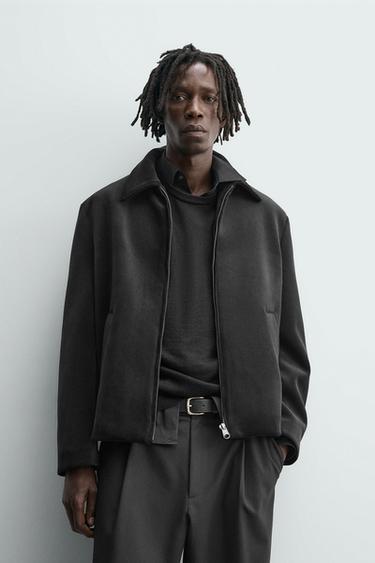 ג'קט קטיפה בגזרה רגילה - שחור של Zara