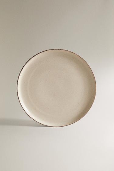 STONEWARE DINNER PLATE WITH ANTIQUE FINISH RIM - Light ecru by Zara - Image 0
