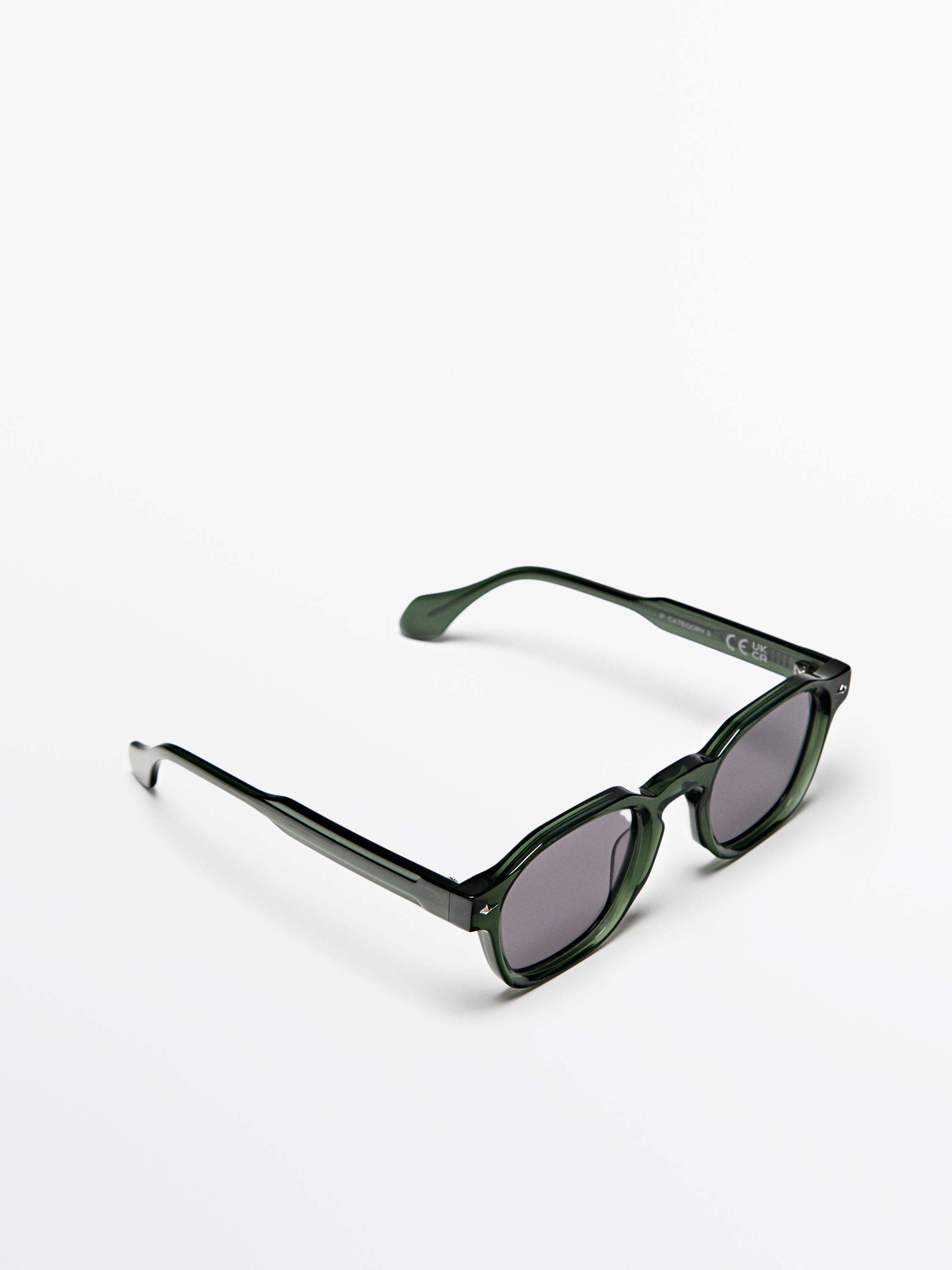 Geometric sunglasses — Green