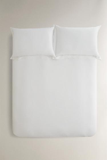 DUVET COVER WITH TWO EMBROIDERED DETAILS - Light green by Zara