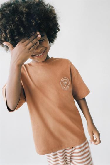 ENSEMBLE T-SHIRT ET BERMUDA ÉPONGE RAYURES - marron/blanc de Zara - Image 5