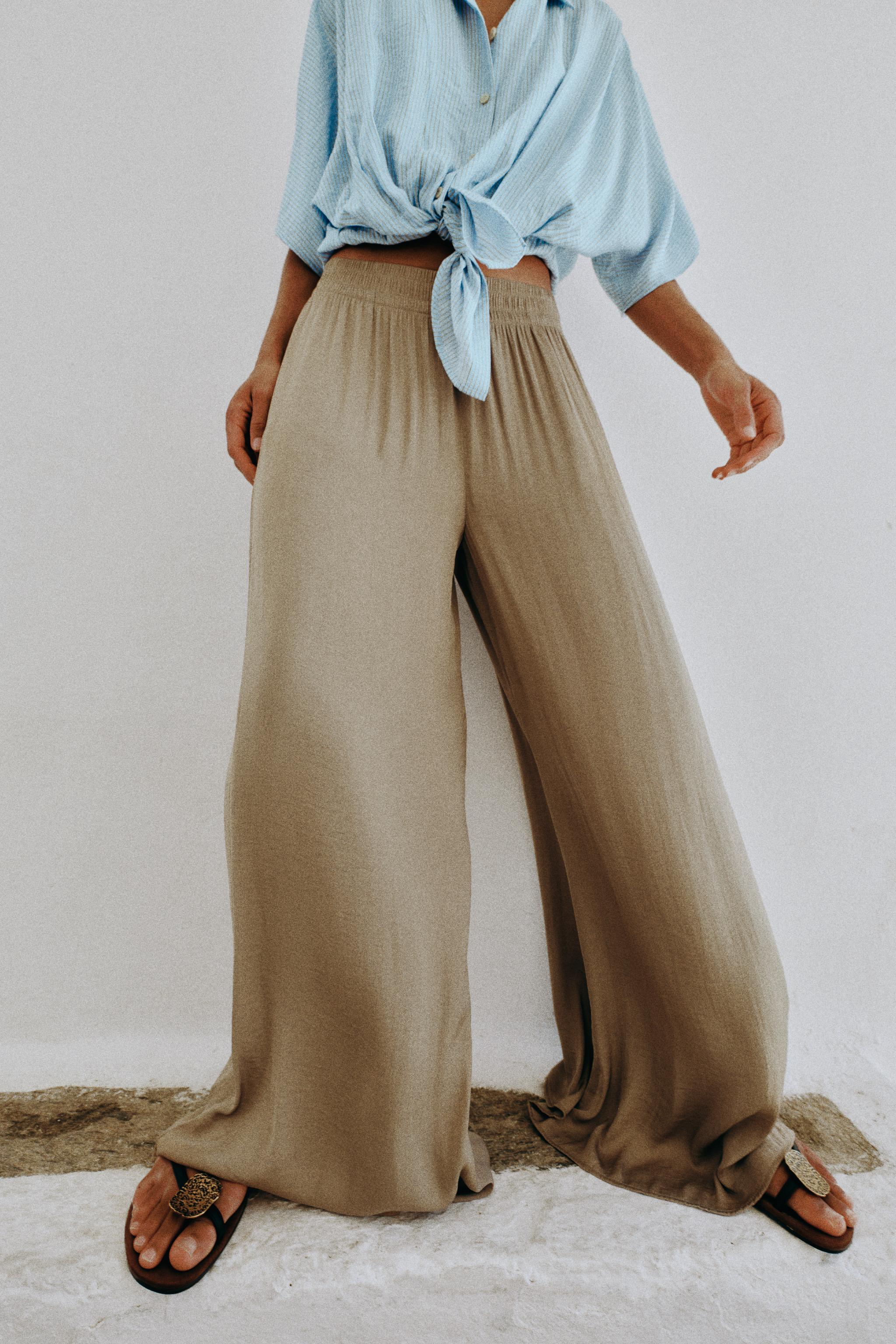 FLOWY WIDE LEG PANTS — Brown / Taupe
