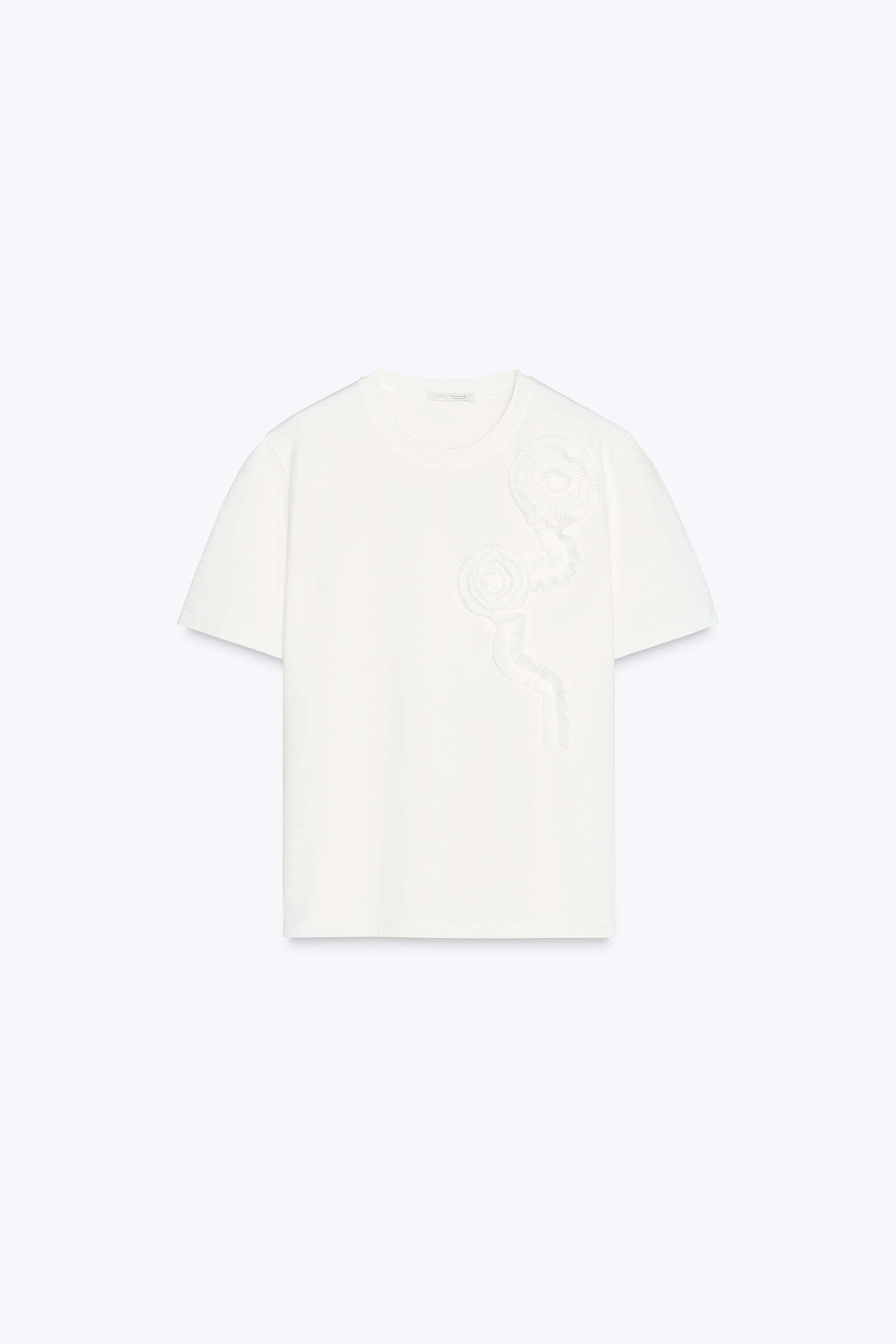 ☆ドイツ発*ZARA*新作*3D フラワーアップリケTシャツ☆ 01165561959-e1.jpg?ts=