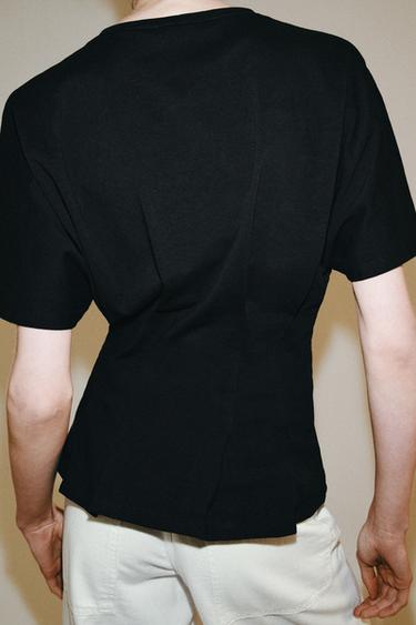 DARTED SLIM FIT T-SHIRT - Black by Zara - Image 3