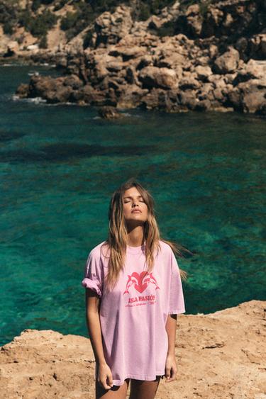 CAMISETA EFECTO LAVADO ESTAMPADA - Rosa de Zara