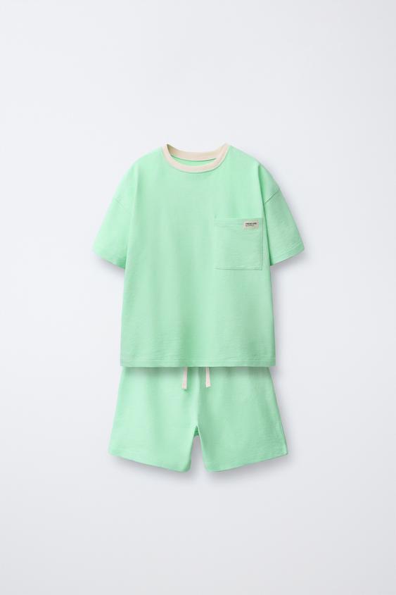 2-6 AÑOS/ PIJAMA LISO BOLSILLO - Verde de Zara - Imagen 0