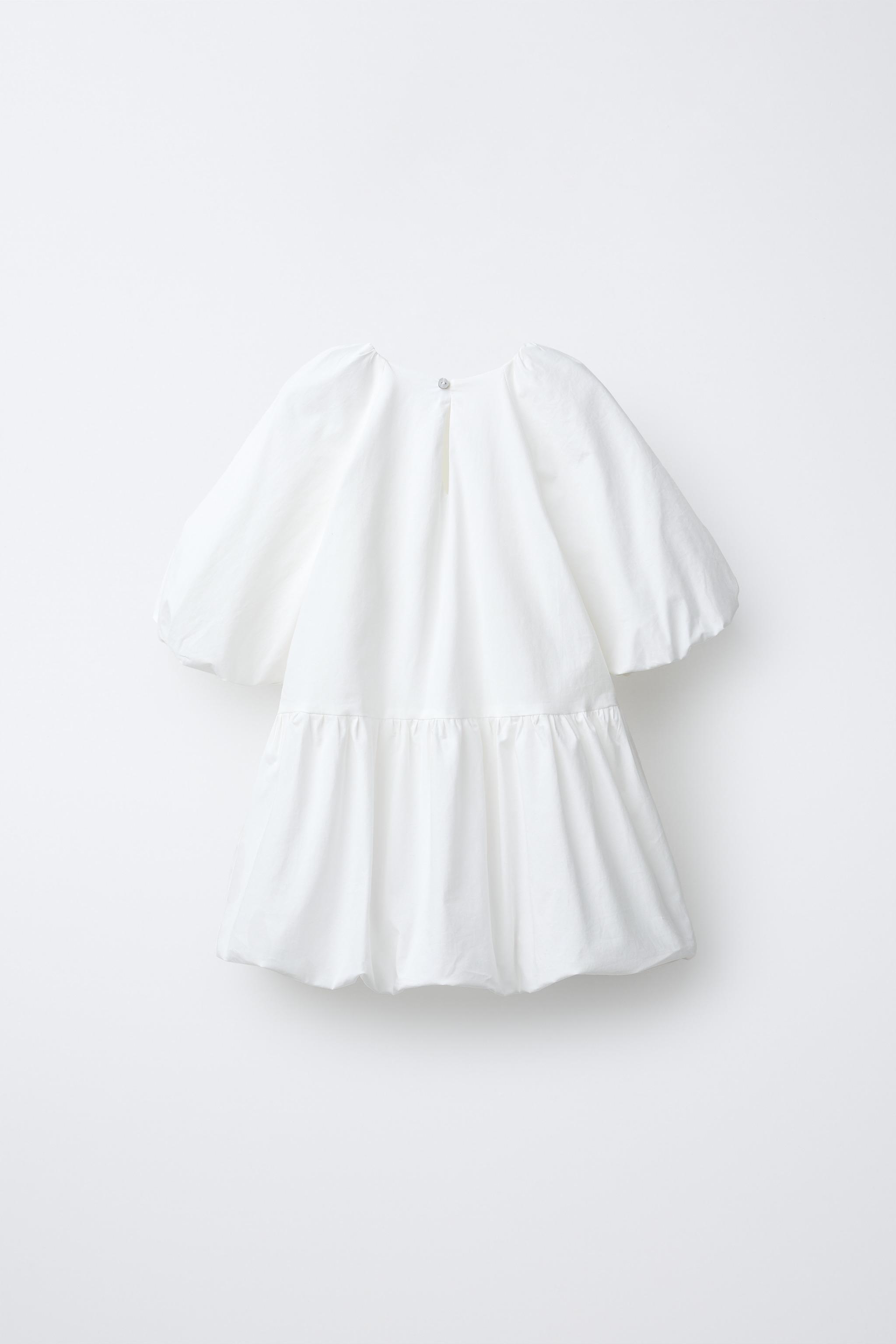 ROBE BALLON LACETS