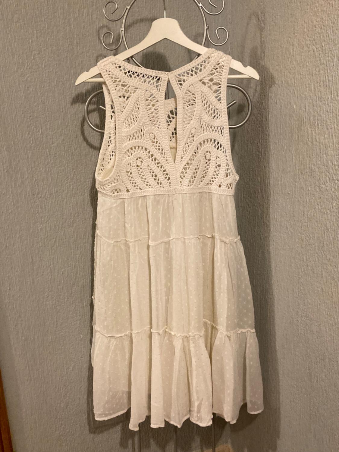 DOTTED MESH DRESS WITH CROCHET BIB FRONT - Image 2