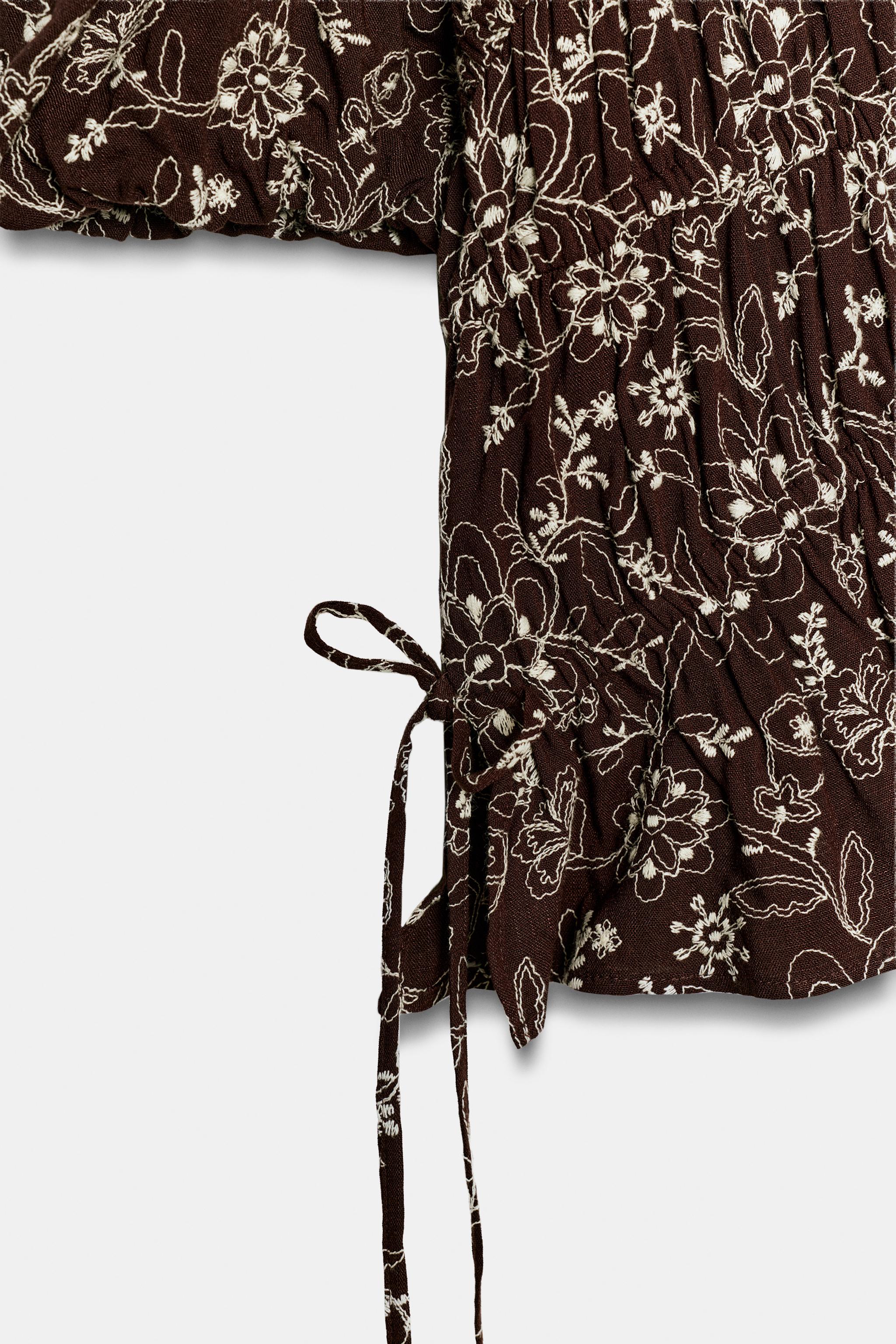 EMBROIDERED TOP