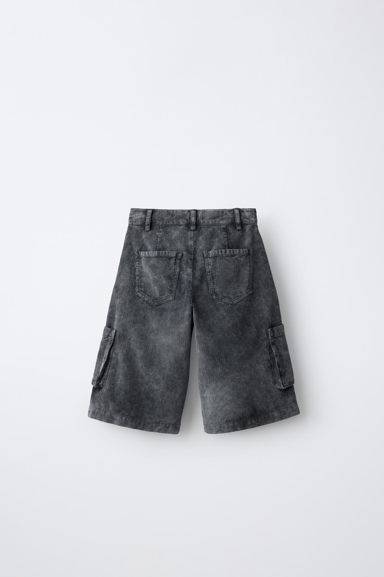 LONG CORDUROY CARGO BERMUDAS — Gray
