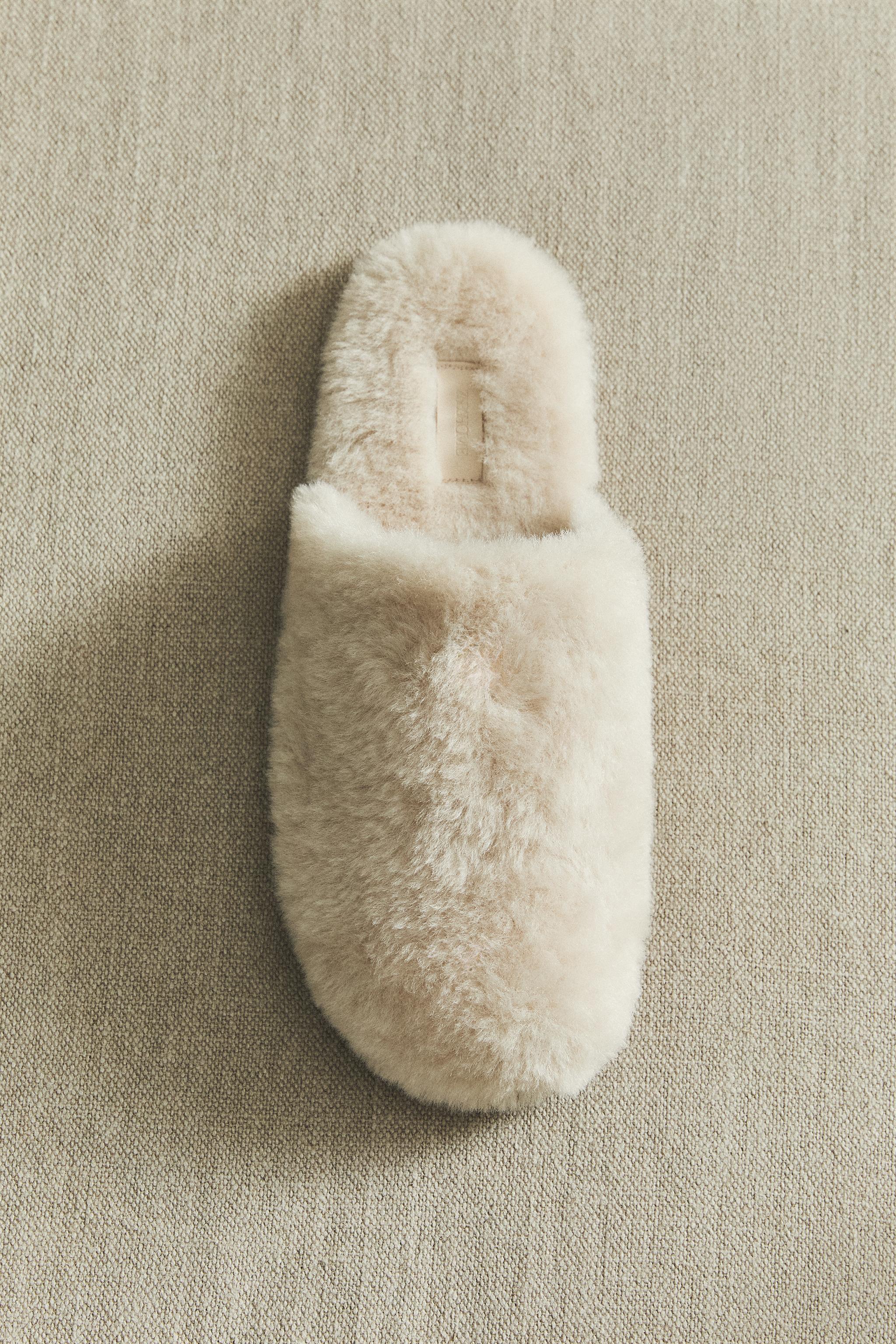 FAUX FUR MULE SLIPPERS