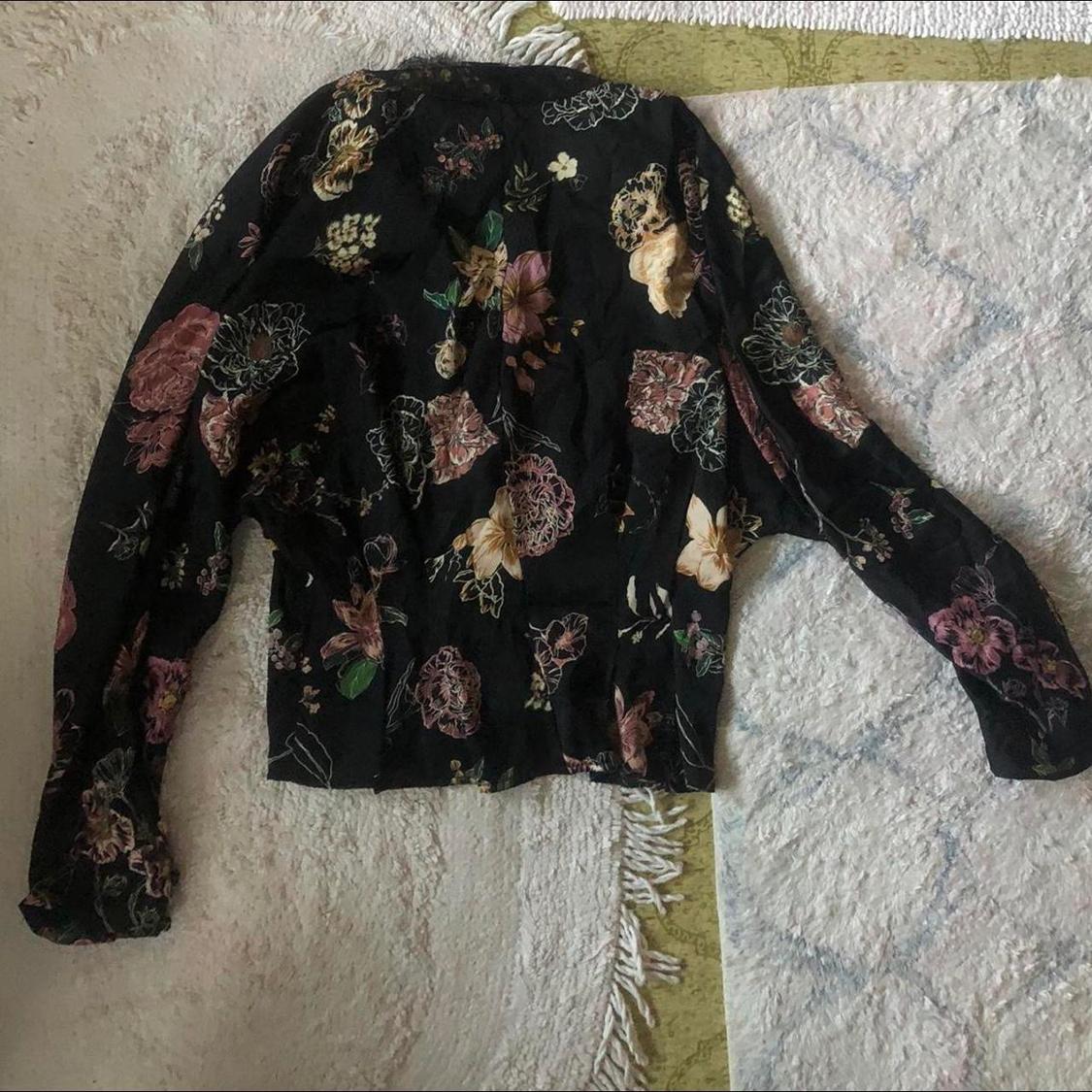 FLORAL PRINT SATIN EFFECT BLOUSE - Image 2