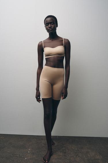 SHORT CYCLISTE BODY SHAPE - rose poudré de Zara - Image 0