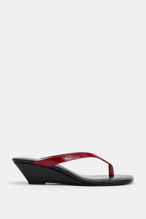 SANDALIA CUÑA PIEL - Rojo de Zara - Imagen 0