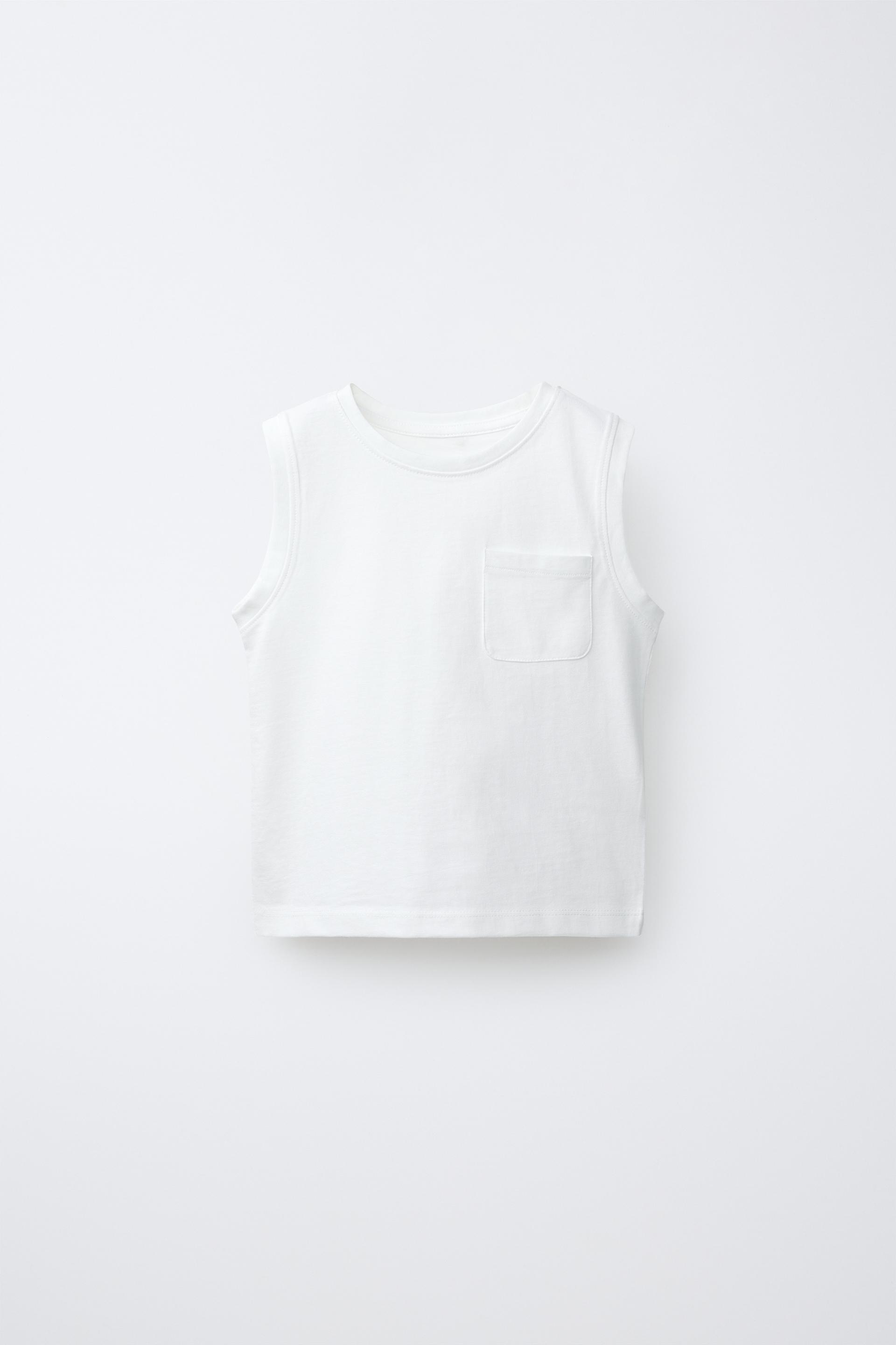 Plain T-Shirt With Pocket