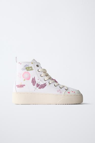 حذاء للكاحل رياضي غرافيتي - أبيض الخاص بـ Zara