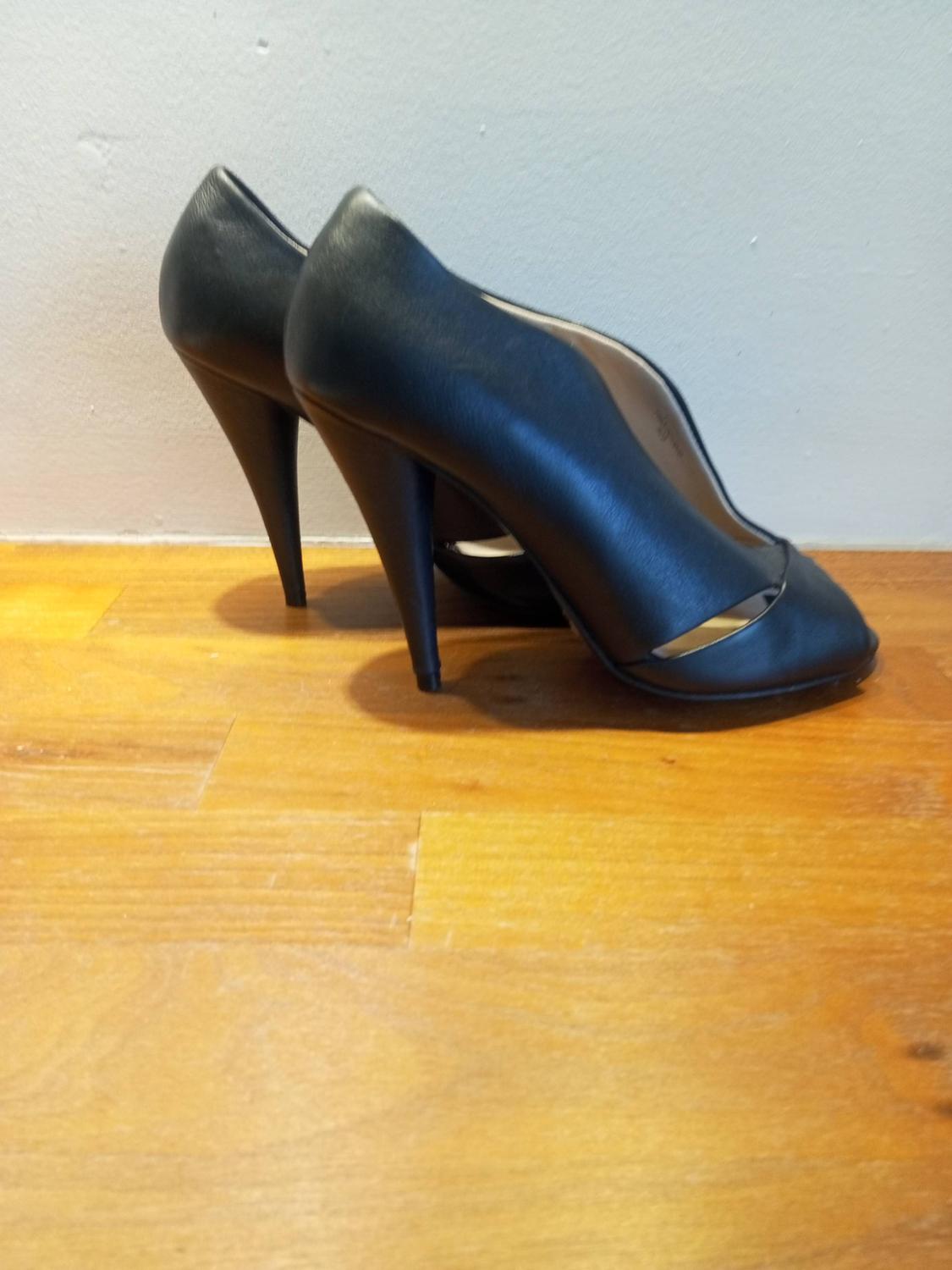 ZAPATOS ABERTURA - Image 4