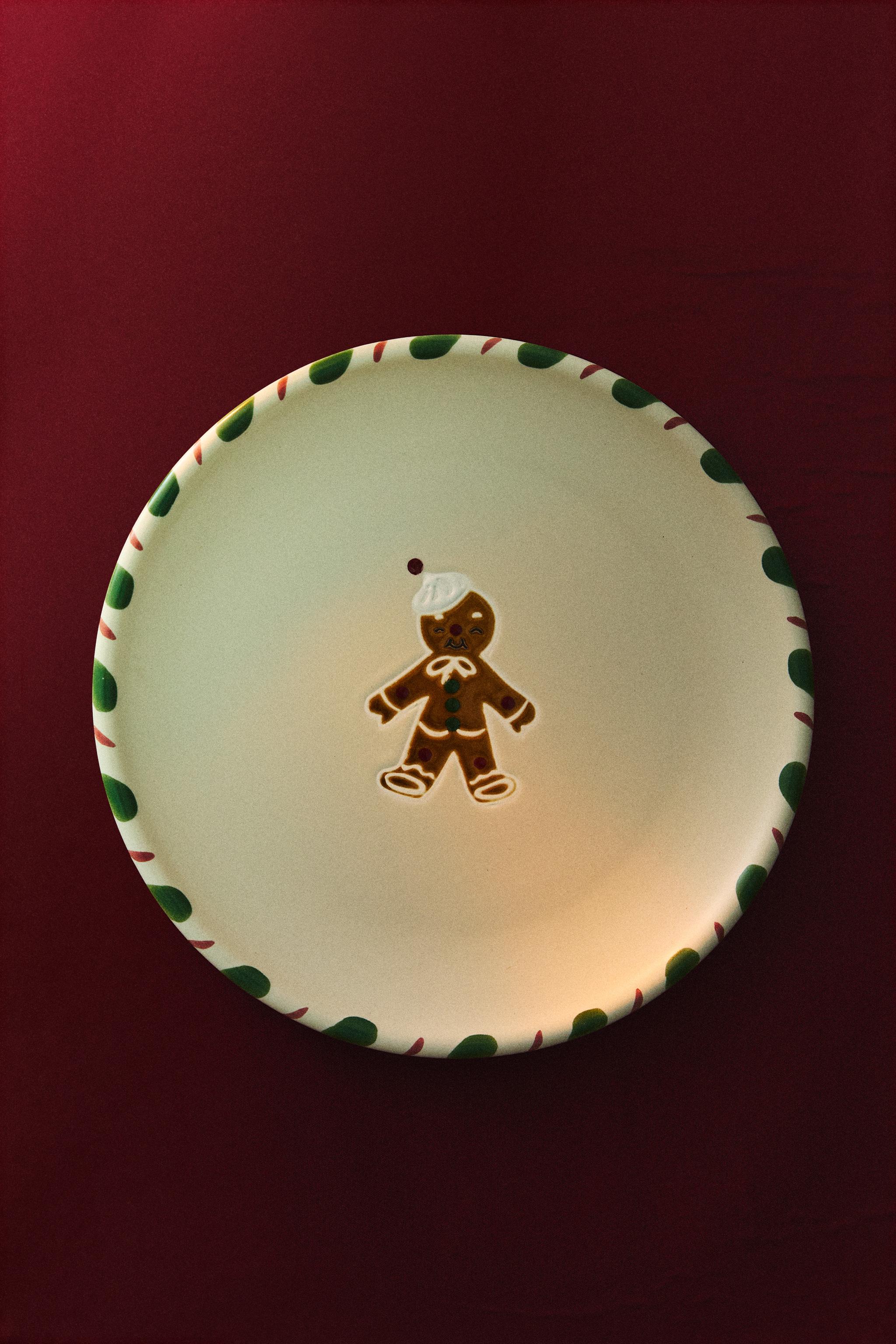 CHRISTMAS GINGERBREAD COOKIE STONEWARE PLATE