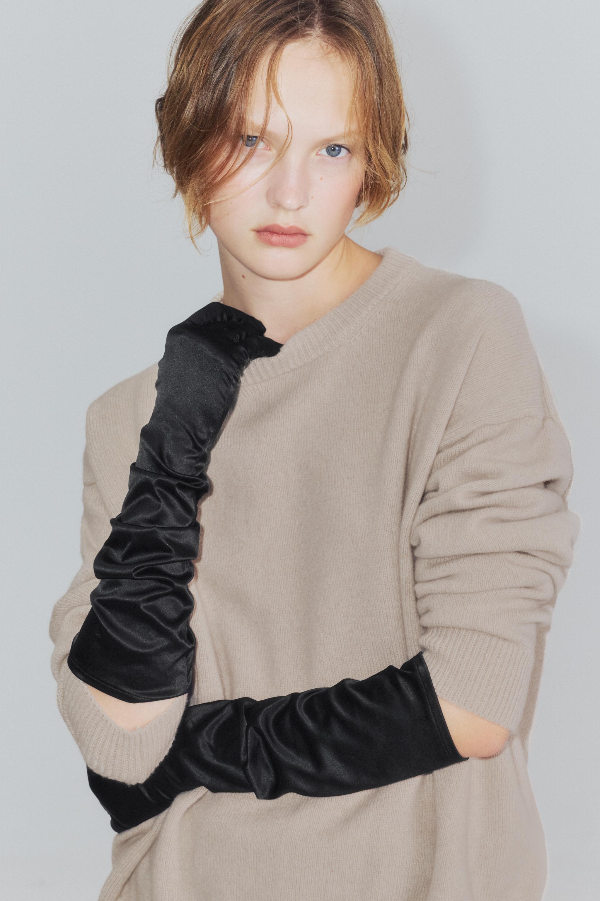 Long Satin Gloves by Zara