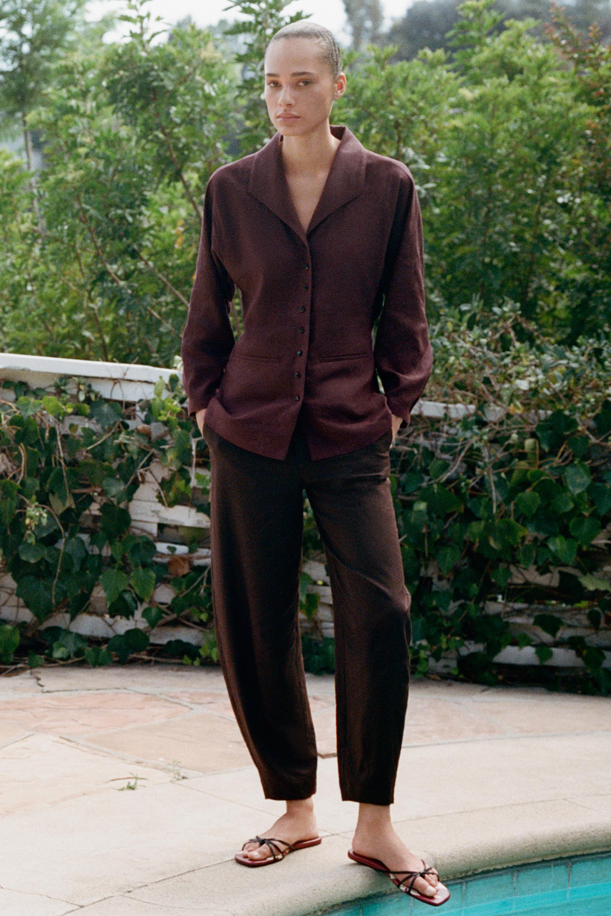 LINEN BLEND BACK PLEAT JACKET