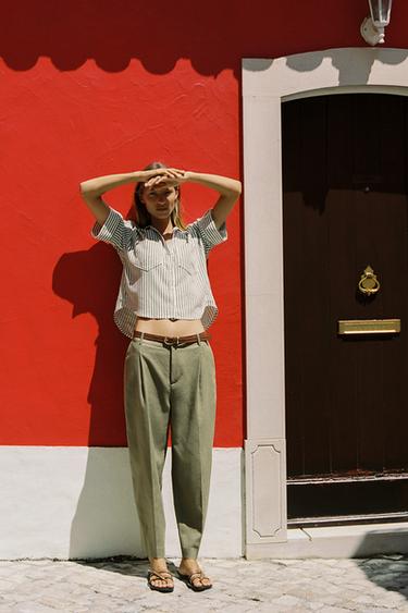 PANTALON RECTO CON LINO CINTURÓN - Khaki claro de Zara