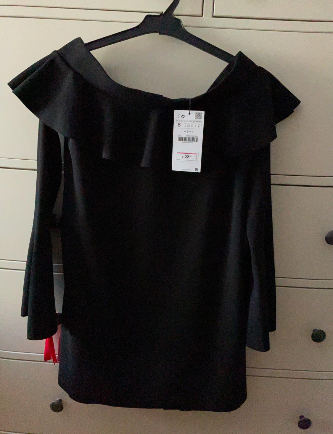 OFF-THE-SHOULDER DRESS - Image 2