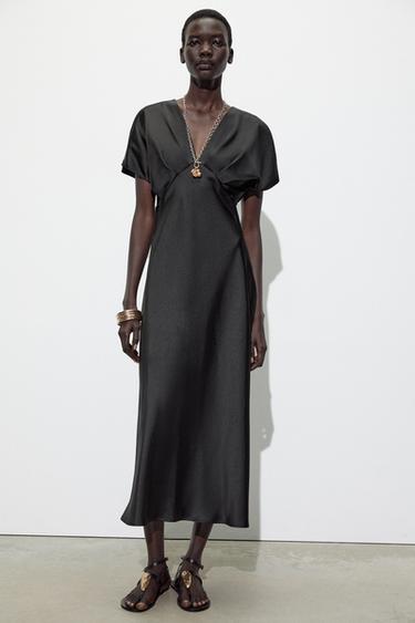 VESTIDO MIDI SATINADO - Negro de Zara