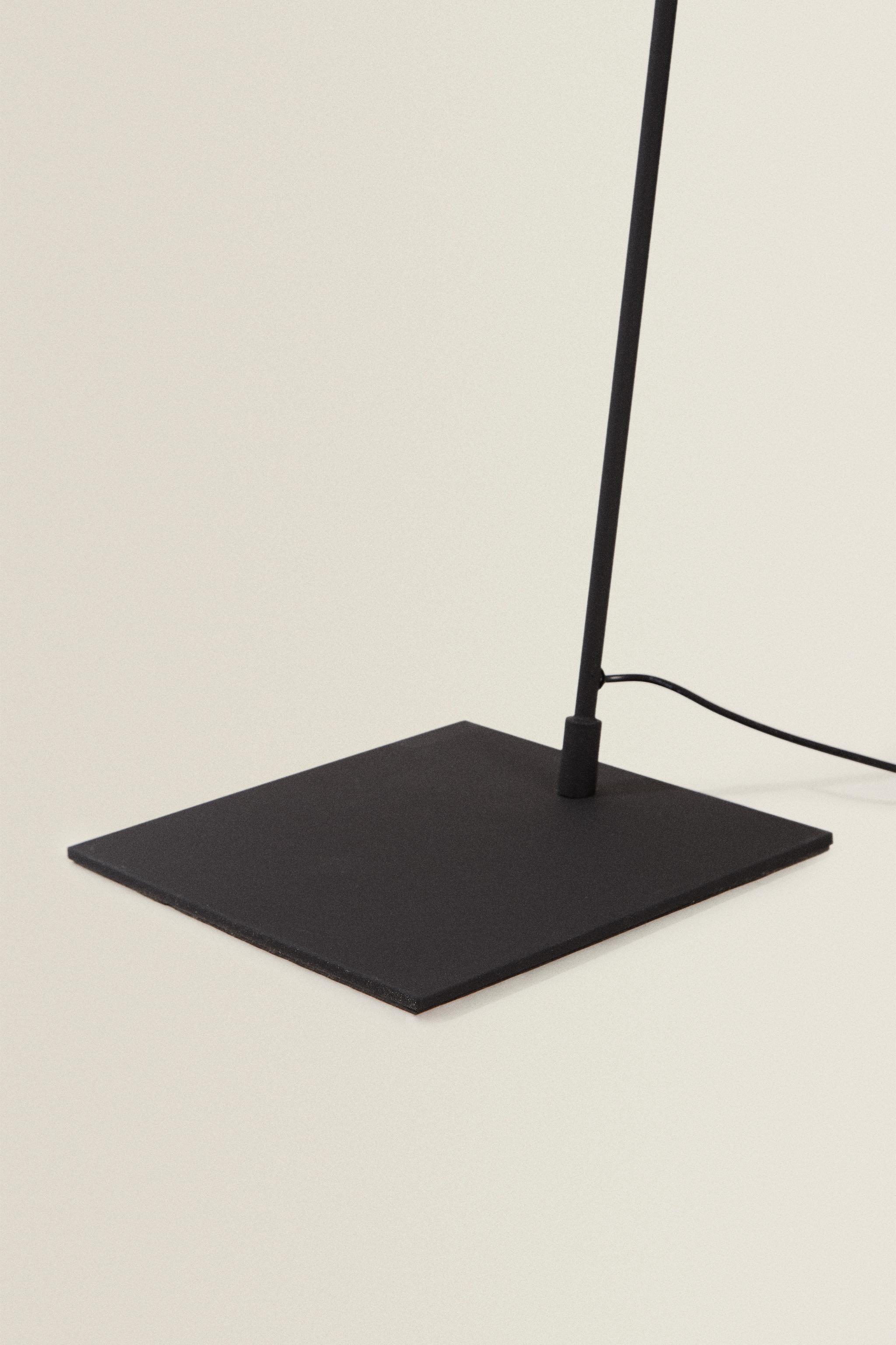 Zara METAL LED AYAKLI LAMBA görsel 6