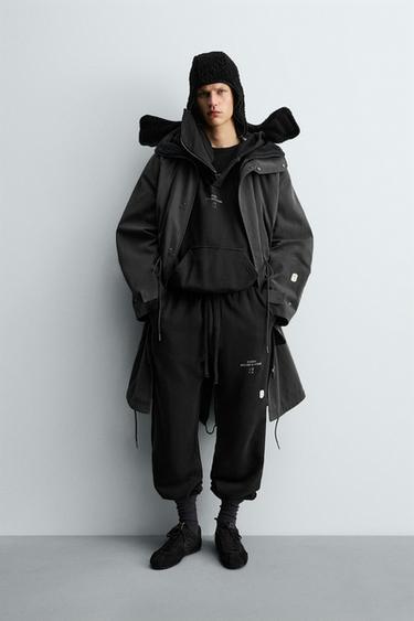 PARKA OVERSIZE STŘIHU S KAPUCÍ X SR_A - Lepidlo od Zara