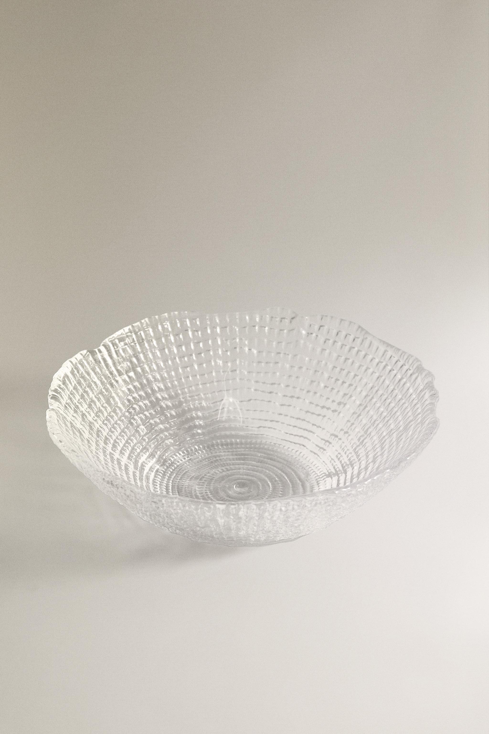 GLASS BOWL WITH RAISED DESIGN — Transparent