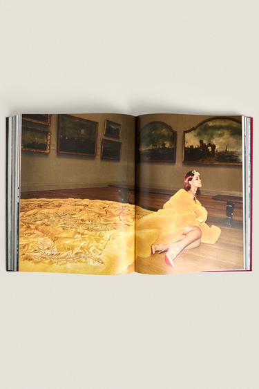 LIVRE RIHANNA - Fuchsia de Zara - Image 4
