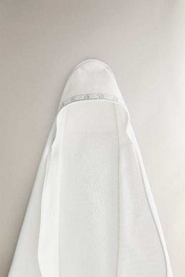 HOODED BABY TOWEL WITH ELEPHANTS - Oyster-white by Zara - Image 0