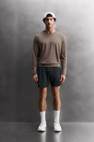 SHORT D'ENTRAÎNEMENT BASIQUE - Noir de Zara