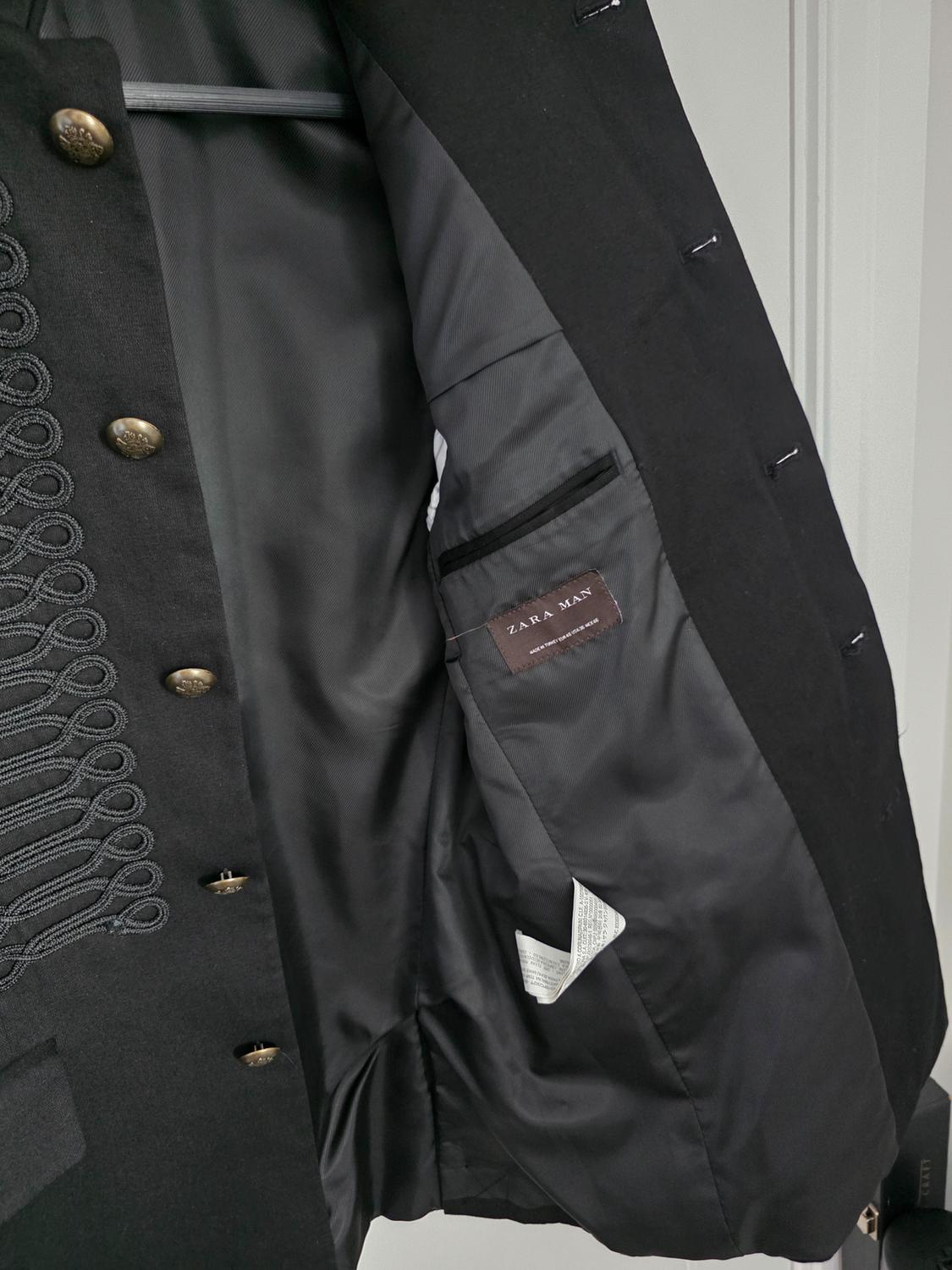 BLACK BLAZER WITH MILITARY DETAILS - Image 7