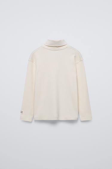 CAMISETA DE GOLA DOBRADA - Cru da Zara