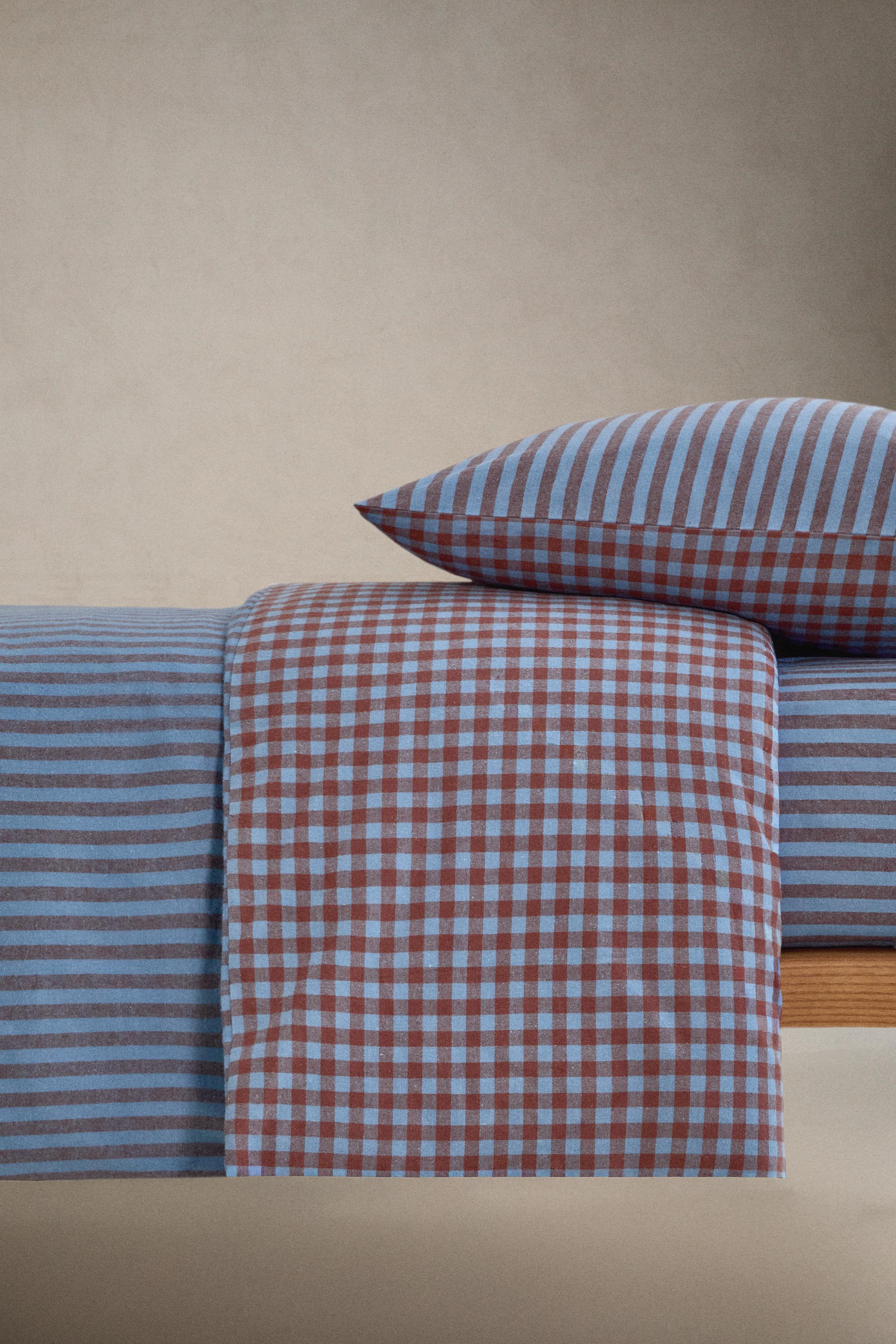 Zara KIDS' STRIPED FLANNEL COTTON FITTED SHEET — фото 3