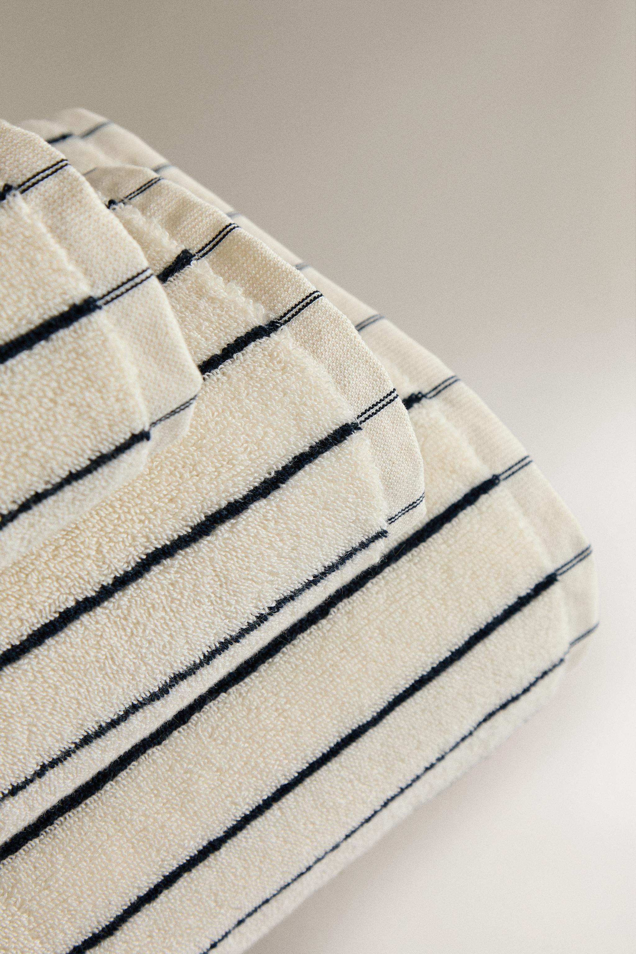 SERVIETTE DE BAIN RAYURE COULEUR