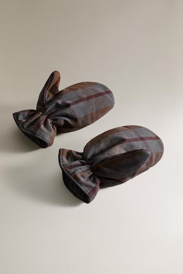 CHILDREN'S TARTAN CHECK OVEN GLOVE - Brown-Blue by Zara - Image 1