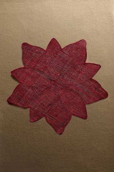 CHRISTMAS RAMIE POINSETTIA PLACEMAT - Red by Zara