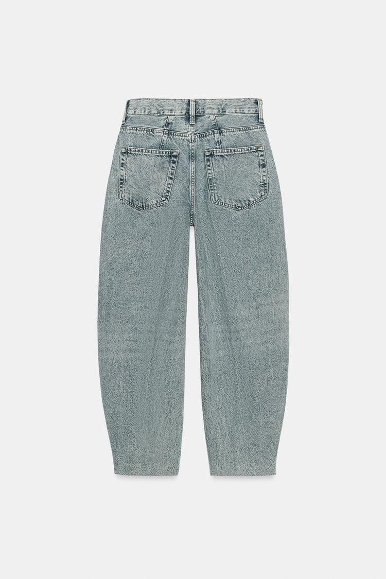 Jeans de tiro alto y corte entallado de la colección ZW 5