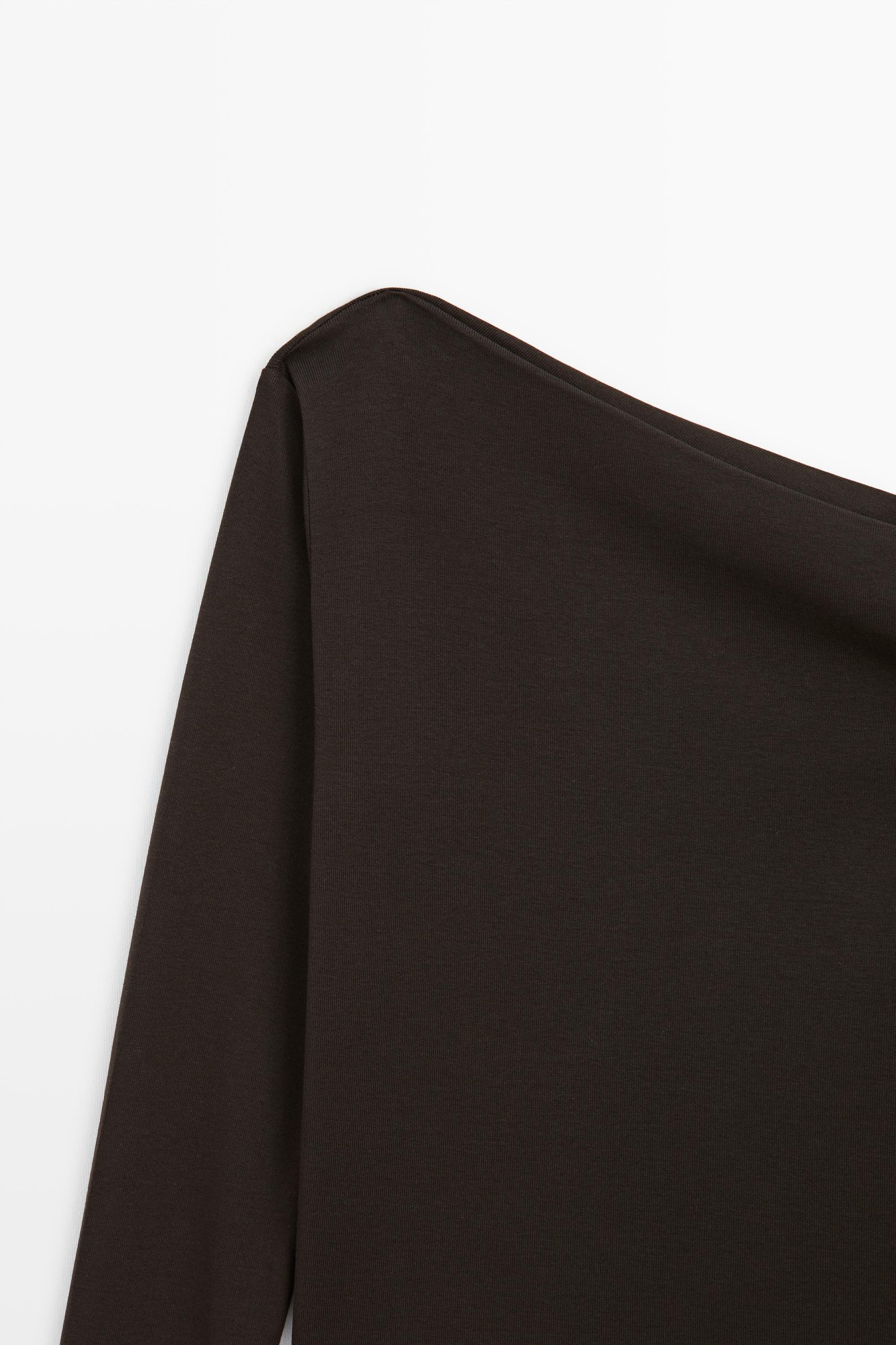 Draped shoulder detail T-shirt